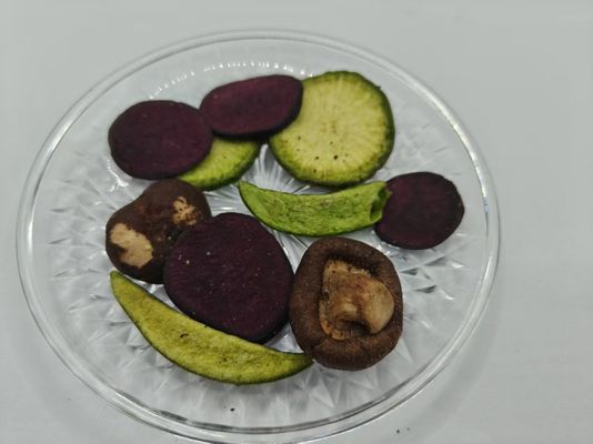Khám phá sự kết hợp hoàn hảo của các thành phần tự nhiên hạt Macadamia nướng với VF VEGE MIX