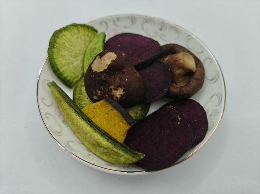 Khám phá sự kết hợp hoàn hảo của các thành phần tự nhiên hạt Macadamia nướng với VF VEGE MIX