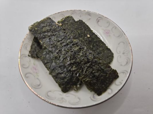 Món ăn nhẹ từ rong biển giòn