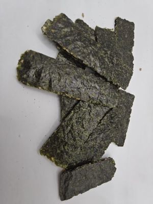 Món ăn nhẹ từ rong biển giòn