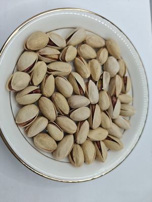 Bạch ngô nướng và muối trong vỏ
