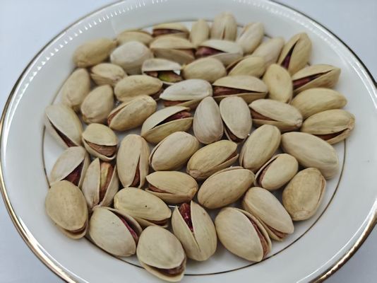 Bạch ngô nướng và muối trong vỏ