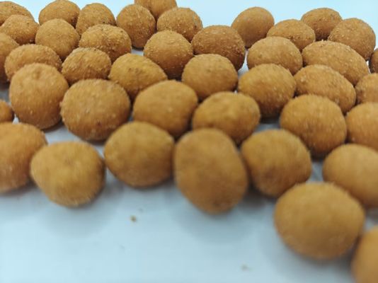 Đậu phộng dính đậm với hương vị thơm và nóng bỏng