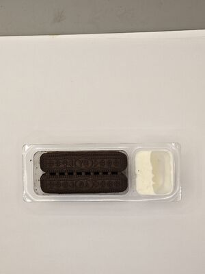 Bánh quy giòn chấm kem sữa với 35% chất rắn từ sữa và bao bì ngăn - Món ăn nhẹ lành mạnh giảm lactose