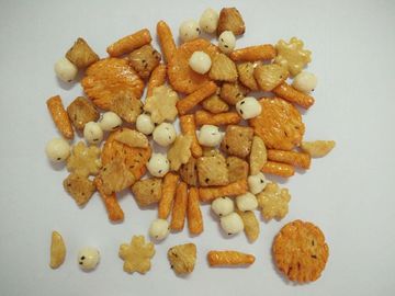 Nước tương Hương vị Bánh gạo giòn kết hợp các hình dạng khác nhau Thơm ngon